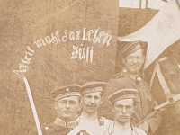 Ak Ansichtskarte Postkarte Feldpost Altengrabow 11. Regiment Ausrüstung Soldaten