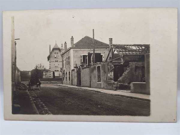 AK Ansichtskarte Postkarte Feldpost Straße Zerstörte Gebäude 11. bay. I.R.