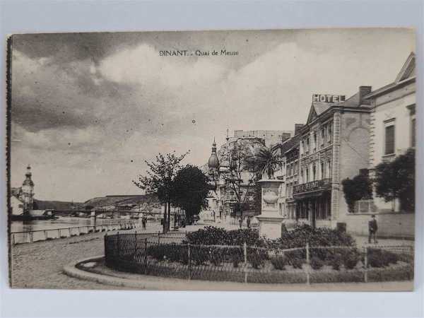 AK Ansichtskarte Postkarte Feldpost Dinant Quai de Meuse Hotel