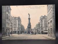 AK Ansichtskarte Postkarte Feldpost Reims Place d´Erlon Fontaine Denkmal