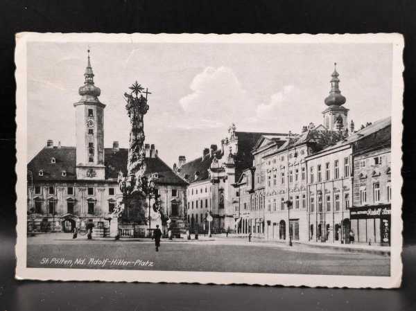 AK Ansichtskarte Postkarte Feldpost Foto St. Pölten Adolf-Hitler-Platz