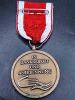 Niedersachsen Hochwasser 2002 Ehren Medaille Elbehochwasser Bundeswehr THW BGS