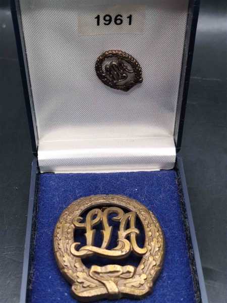 Bayerisches Sport-Leistungs-Abzeichen SLA 1961 Frühe Version BRD Bayern Bronze