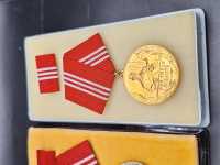 Für Treue Dienste alle 3 Stufen DDR Medaille Kampfgruppen NVA Konvolut Etui