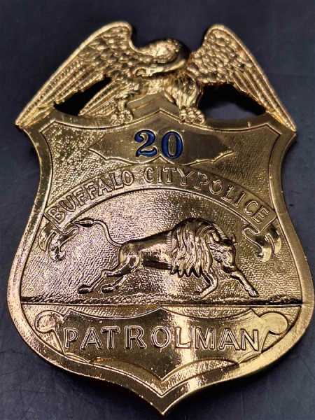 Buffalo City Police Patrolman 20 Badge Polizei Police US Abzeichen Marke Insigne