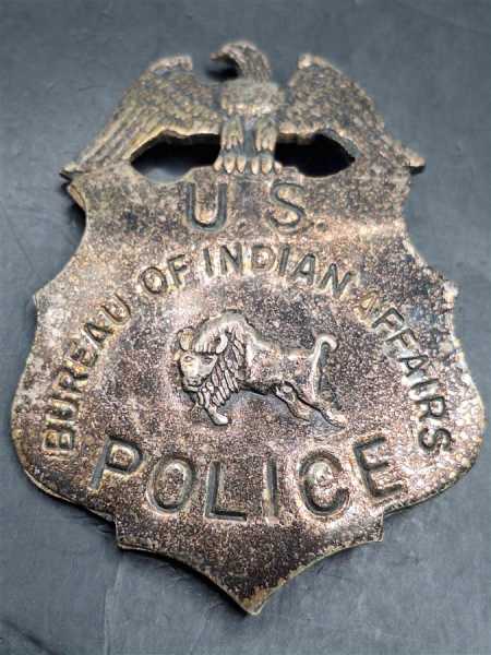 U.S. Bureau Of Indian Affairs Police Badge Polizei Police Abzeichen Marke US