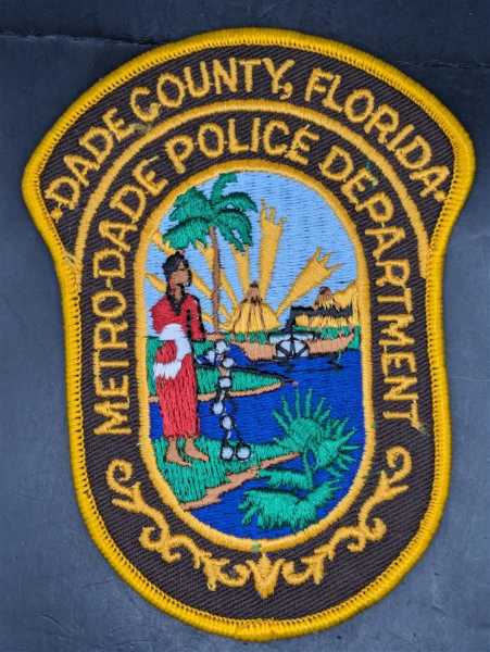 Polizei Police US Patch Ärmelabzeichen USA Dade County Florida Indianer