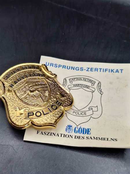 Captain Ret´d Hartford Police US Badge Polizei Police Abzeichen Marke Insigne