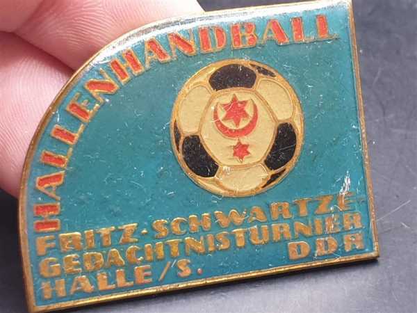 DDR Orden Abzeichen Hallenhandball Fritz Schwartze Gedächtnisturner Halle DDR