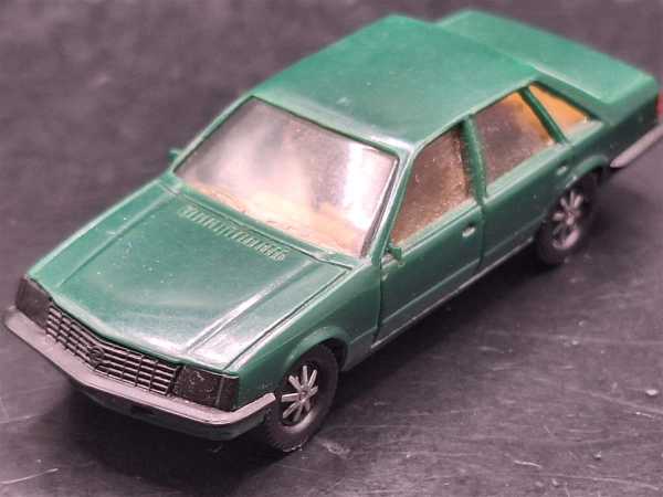 Herpa Opel Senator 3,0 E Grün  H0 1:87 Fertigmodell Fahrzeug Eisenbahn