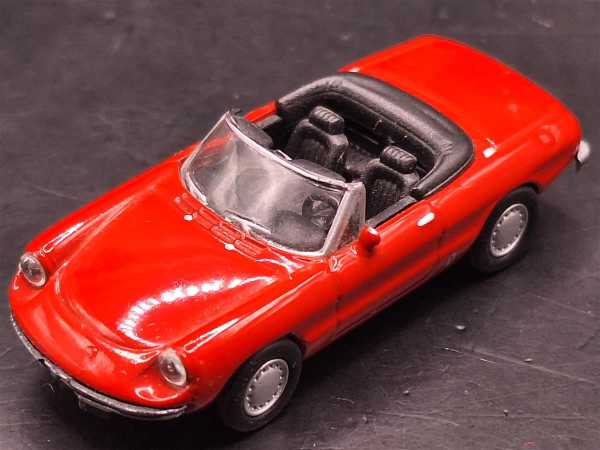 Schuco Alfa Romeo Spider H0 1:87 Fertigmodell Fahrzeug Eisenbahn