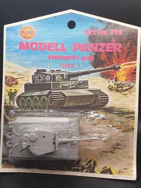 Four Model Die Cast Tanks Tiger 1 I Wehrmacht HO 1:87 Metal Fertigmodell RAR