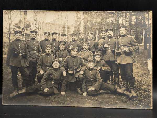 AK Ansichtskarte Postkarte Feldpost Dresden Kompanie Regiment Uniform