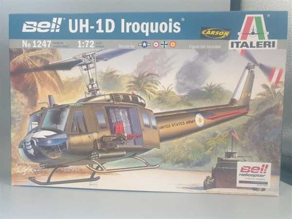 Italeri 1247 Bell UH-1D Iroquois US Army 1:72 Flugzeug Militaria