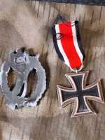 Infanterie Sturmabzeichen & Eiserne Kreuz 2 Klasse ISA EK2 mit Urkunde eine Person Infanterie-Regiment 485