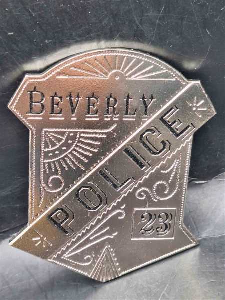 Beverly Police 23 US Badge Polizei Police Abzeichen Marke Insigne