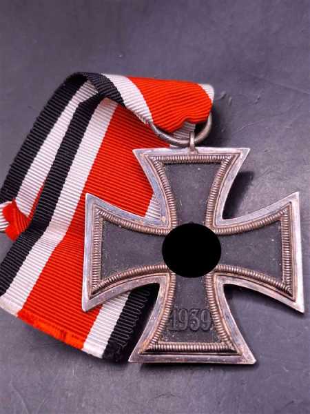 EK2 Eisernes Kreuz 2. Klasse 1939 Am Band Schöne Schwärze Militaria