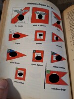 Organisationsbuch der NSDAP 5. Auflage von 1938 TOP Zustand Uniformtafel