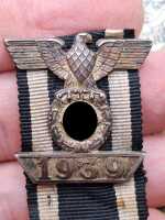 Wiederholungsspange 1939 für das Eiserne Kreuz 2. Klasse 1914 mit Knopfloch