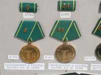 4x DDR Orden Treuedienst Medaille Zollverwaltung 3 Stufen 30 Jahre Erinnerungsab