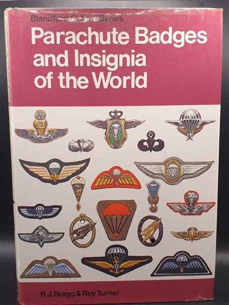 Parachute Badges and Insignia of the World Fallschirmjäger Abzeichen Fachbuch