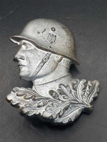 Abzeichen Soldatenkopf Relief Wehrmacht Stahlhelm Orden Kriegsmarine Militaria