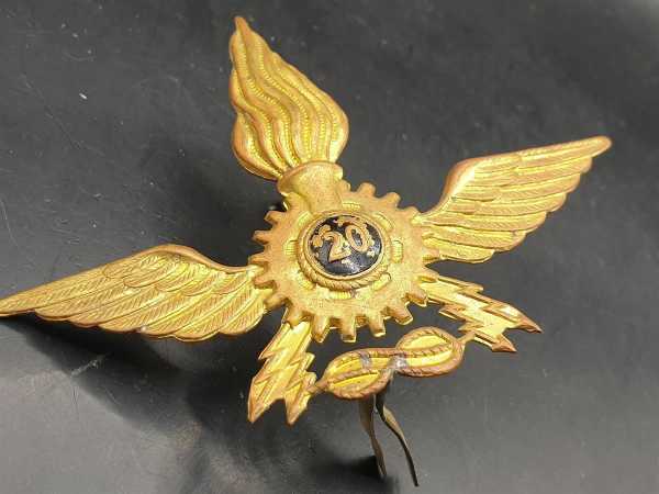 Italien Mützenabzeichen Cap Badge 20. Corpo Automobilistico Militare 1934-1943