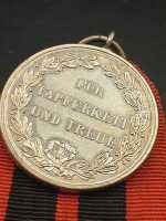 Silbermedaille für Tapferkeit und Treue Militärverdienstmedaille 1892 Militaria