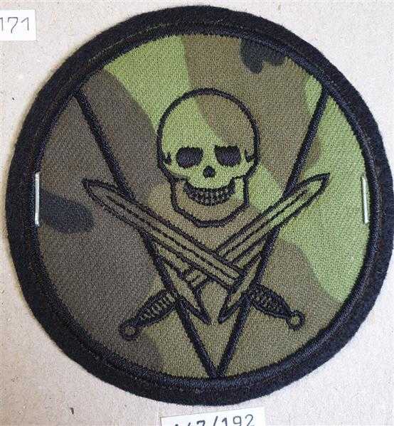 Tschechien Czech Spezieleinheit Patch Fallschirmjäger Totenkopf Skull Messer Cam