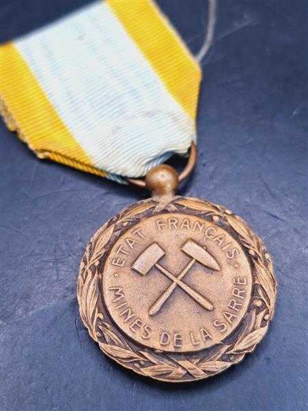 Frankreich Medaille der Saar-Minen Ehre und Arbeit 1934 Orden Ehrenzeichen RAR