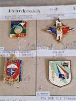 12x Frankreich France Regimentsabzeichen Ex-Yougoslavie Infanterie Parachut SFOR