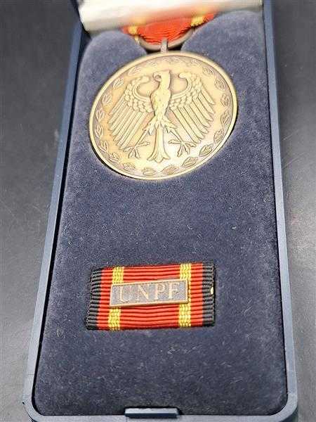 Ehrenzeichen der Bundeswehr BRD Einsatzmedaille UNPF Jugoslawien 1996 RAR Etui