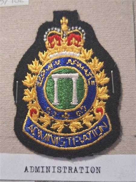 Kanada Canada Cap Badge Mützenabzeichen Administration