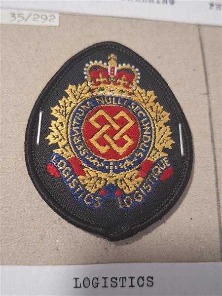 Kanada Canada Cap Badge Mützenabzeichen Logistics RAR