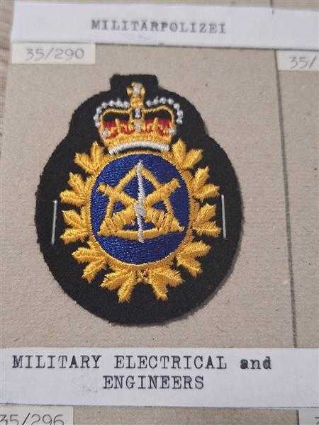 Kanada Canada Cap Badge Mützenabzeichen Military Electrical and Engineers