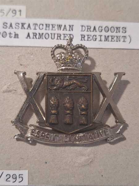 Kanada Canada Cap Badge Mützenabzeichen Saskatchewan Dragoons 20th Armoured Reg.