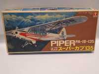 Bandai 8521-300 Piper PA-18-135 1:48 Flugzeug...