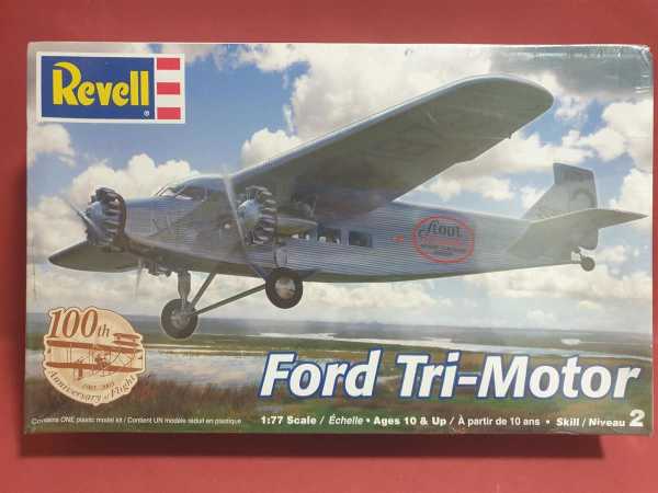 Revell 85-5246 Ford Tri-Motor Transportflugzeug Modellbau Satz 1:77 Versiegelt