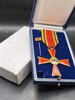 Bundesverdienstkreuz 70er Jahre im Original Verleihungskarton + Miniatur S&L RAR