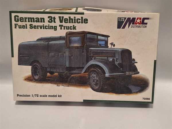 MAC 72066 German 3t Vehicle Fuel Servicing Truck Modellbausatz 1:72 LKW