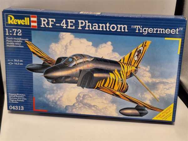 Revell 04313 Rf-4E Phantom Tigermeet Bundeswehr 1:72 Modellbausatz Flugzeug RAR