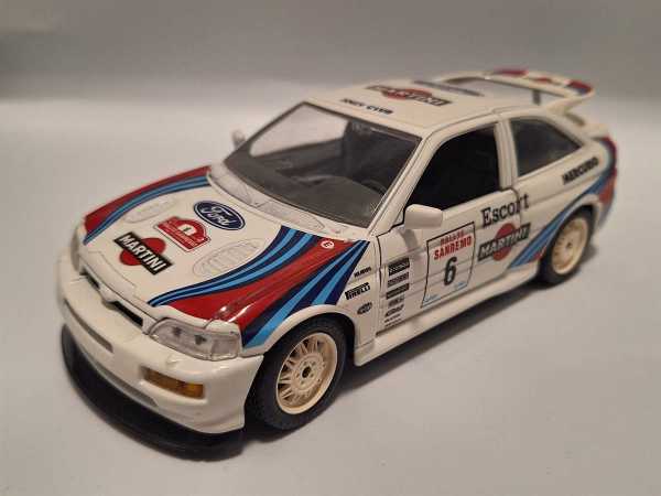 Bburago Escort RS Ford Cosworth Werbung Racecar Modellbau Fertigmodell Auto 1:24