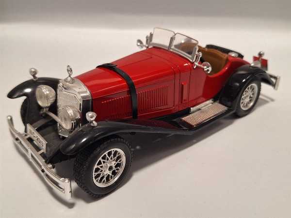 Bburago Mercedes 88K rot Modellbau Fertigmodell Auto 1:24