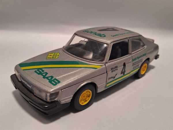 Bburago Saab 900 Turbo Rennauto Werbung Modellbau Fertigmodell Auto 1:27 RAR