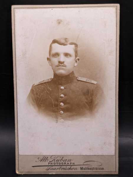 CDV um 1900 Militaria Saarbrücken Infanterie-Regiment Nr. 70 Soldat Uniform IR70