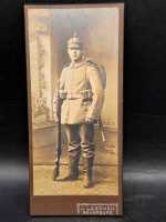 CDV um 1900 Militaria Soldat Uniform Waffenrock Pickelhaube Volle Ausstattung