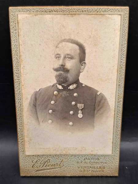 CDV um 1900 Militaria Soldat Uniform Waffenrock Paris Orden Kragenspiegel