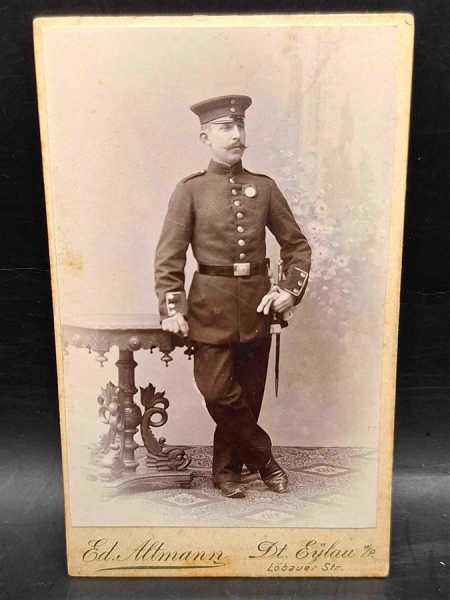 CDV um 1900 Militaria Soldat Uniform Waffenrock Dt. Eylau Orden Spange