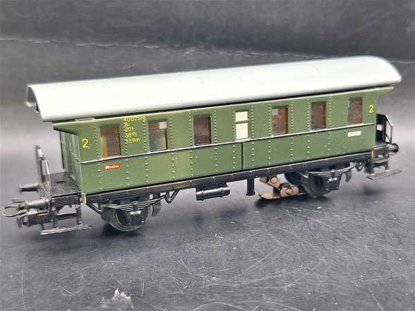 Märklin Eisenbahn Modellbau H0 4002 Personenwagen Beleuchtung 2. Klasse