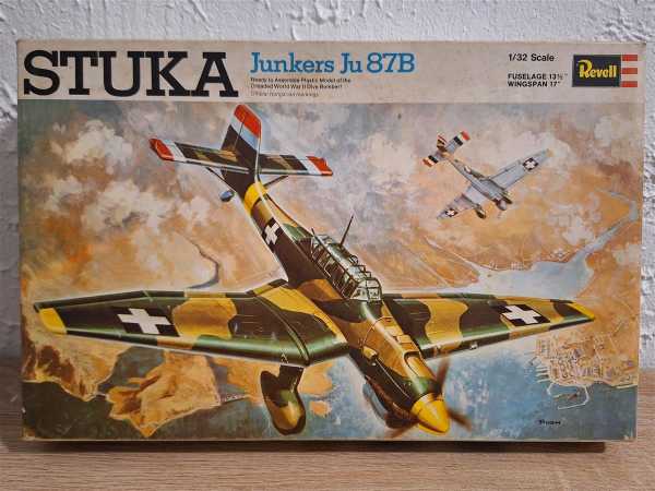 Revell 1:32 Stuka Junkers Ju 87B Modellbau Flugzeug Jagdflugzeug Wehrmacht